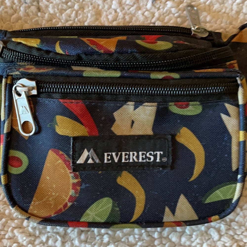 Everest Taco Print Fanny Pack